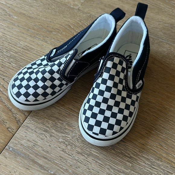 ***NEW*** size 10 navy checkered Vans - Picture 1 of 2